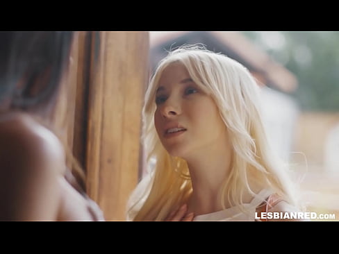 ❤️ 幾個月後女孩回家，最後吃了她繼母的陰部 ☑ 色情 在我們 ❌️❤